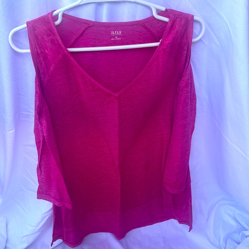 a.n.a. Hot pink cold shoulder high low 3/4 sleeve V. Neck top. Sz M
